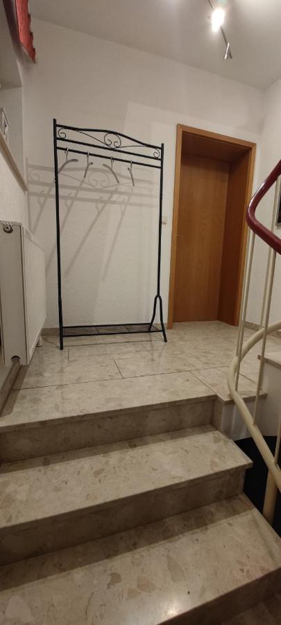 Einzimmerwohnung mit Parkplatz ohne Küche Bischweier Exterior foto