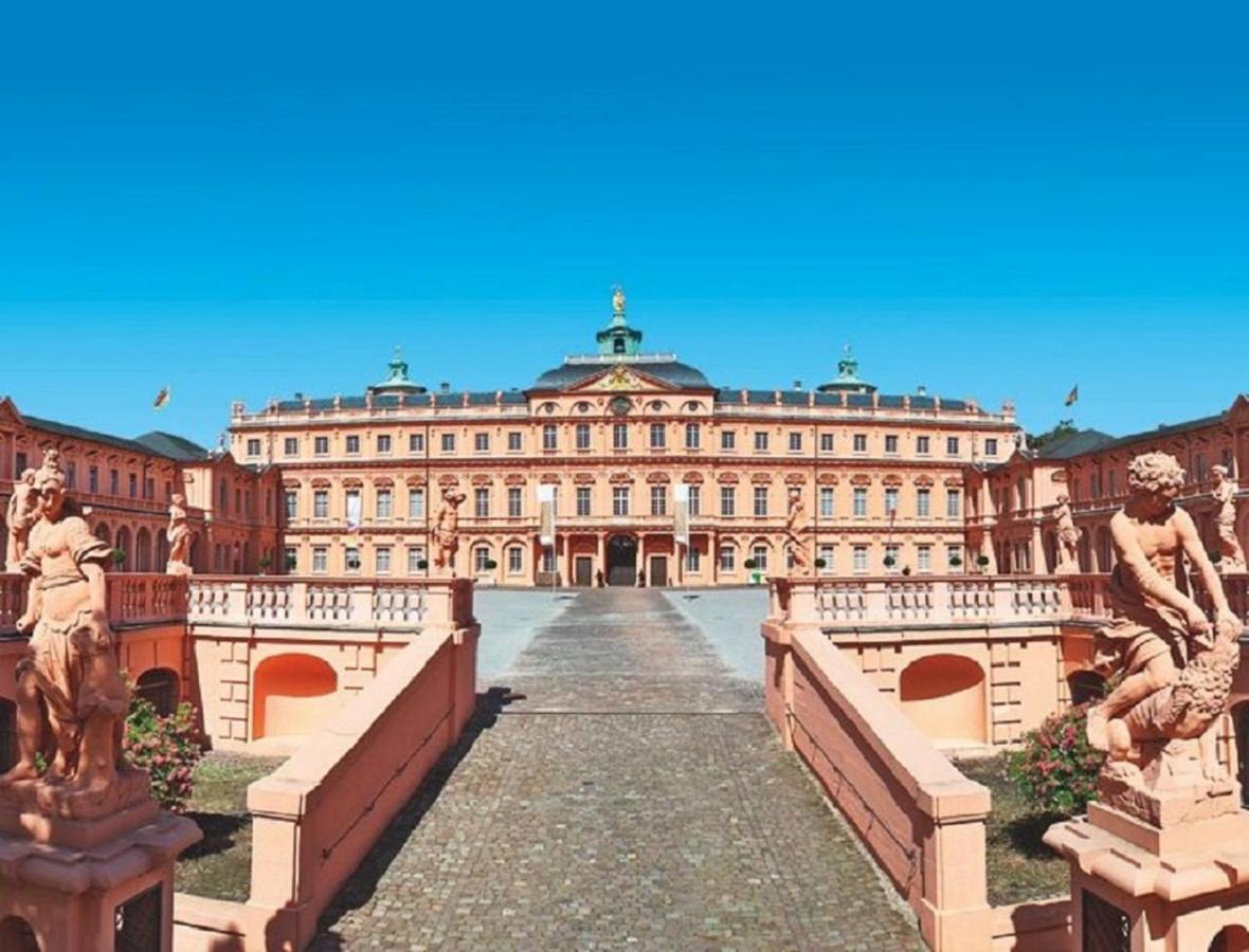 Einzimmerwohnung mit Parkplatz ohne Küche Bischweier Exterior foto